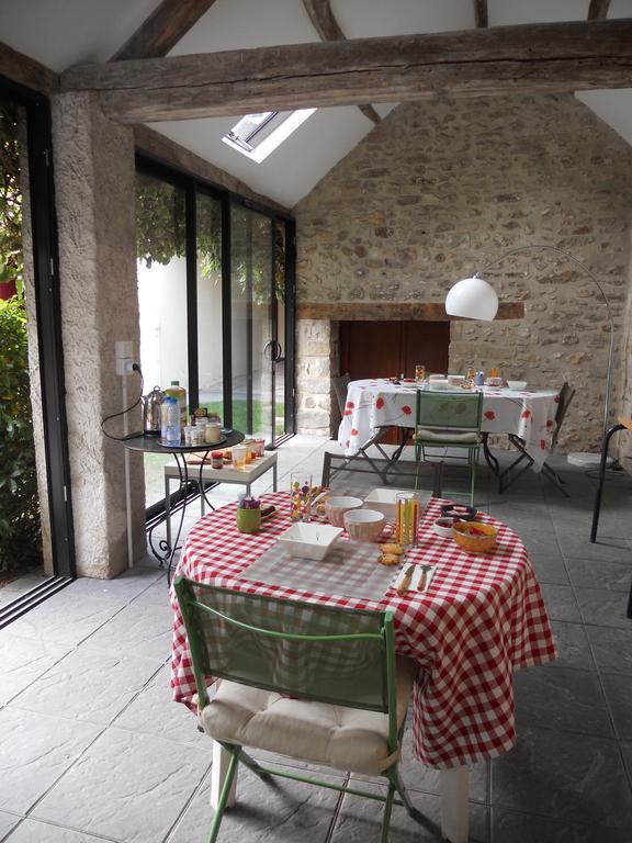 Le Nid D'Hirondelles Bed & Breakfast Perthes-en-Gatinais Eksteriør bilde