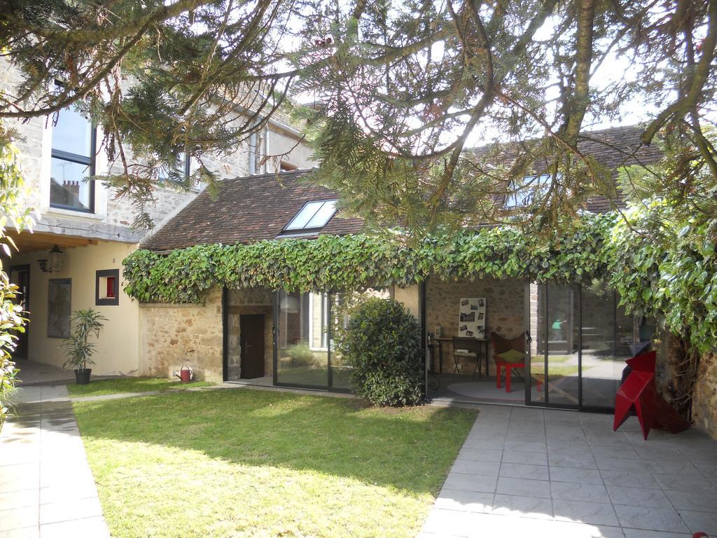Le Nid D'Hirondelles Bed & Breakfast Perthes-en-Gatinais Eksteriør bilde