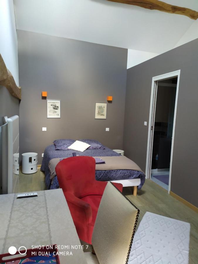 Le Nid D'Hirondelles Bed & Breakfast Perthes-en-Gatinais Eksteriør bilde